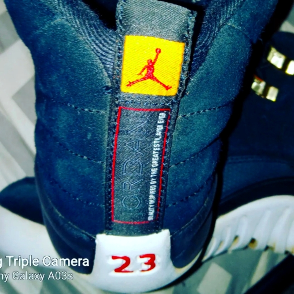 Jordans 12s retro reverse taxi  sz.5.5 big boy  black suede